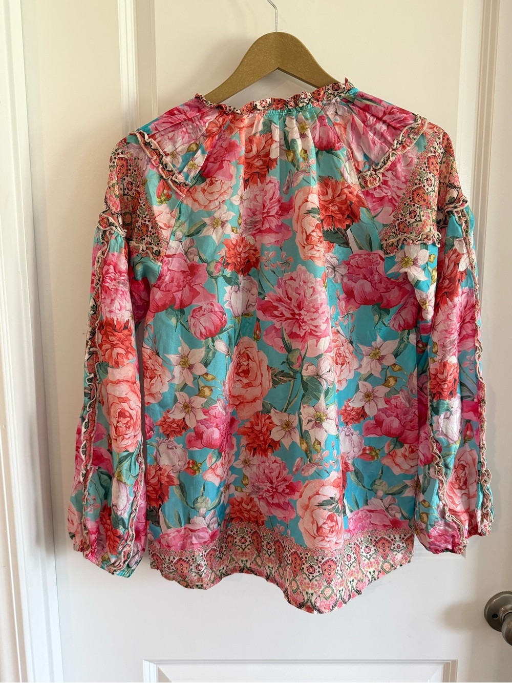 Johnny Was - 100% silk Rose Narcisa Blouse - Picture 14 of 14